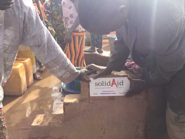 01 16 pozzo acqua bokuma africa 03