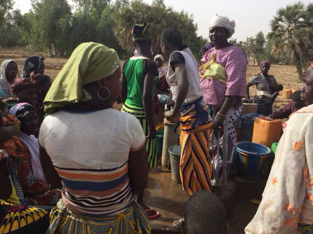 01 16 pozzo acqua bokuma africa 07