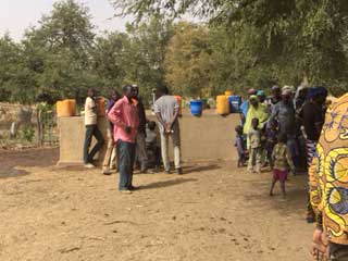 01 16 pozzo quartiere liki ankiol 08