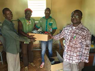 01 2016 occhiali africa 02