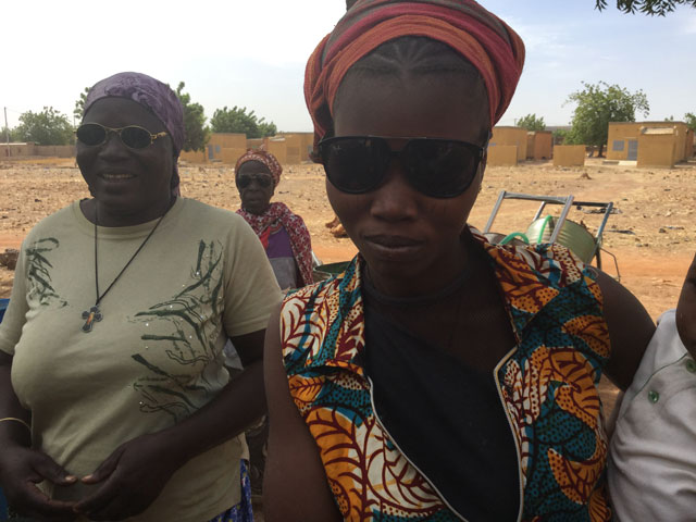 01 17 occhiali da sole 04