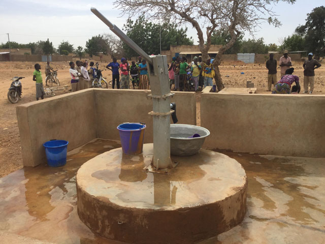 01 17 pozzo di natenga burkina faso 02