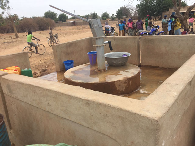 01 17 pozzo di natenga burkina faso 06