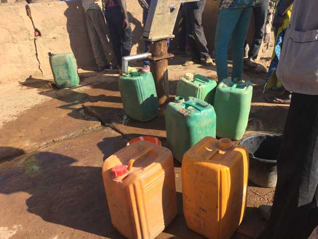 01 17 pozzo pukilalè africa 04