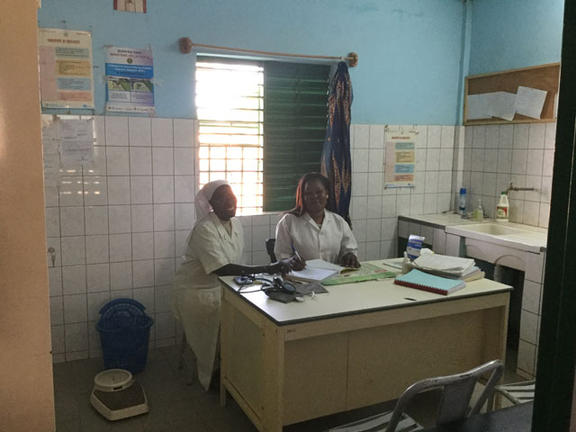 02 17 dispensario korsimoro burkina 07