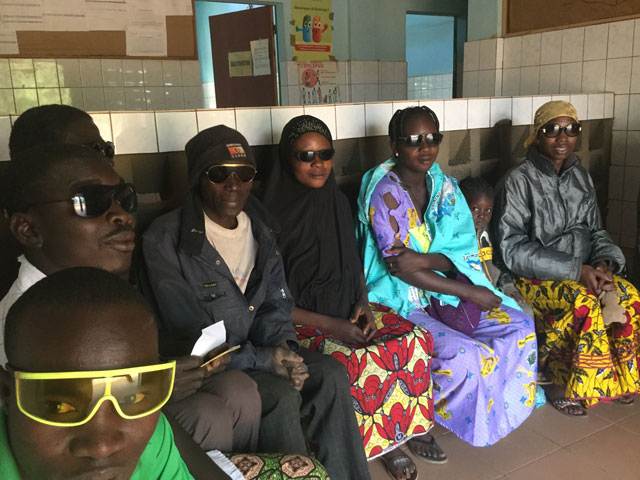 01 18 Donazione di occhiali da vista e da sole 10