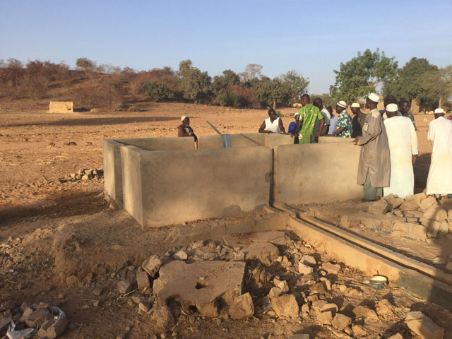 01 18 Pozzo di Tangusgo africa 02