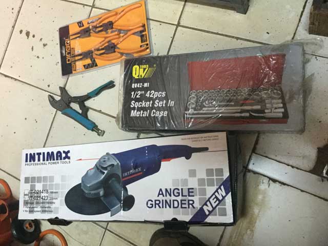 01 19 donazione materiale africa 07