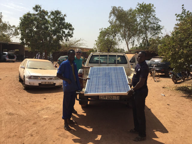 01 19 pannelli fotovoltaici africa 06