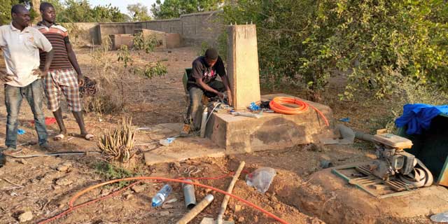 02 19 pozzo korsimoro africa 02