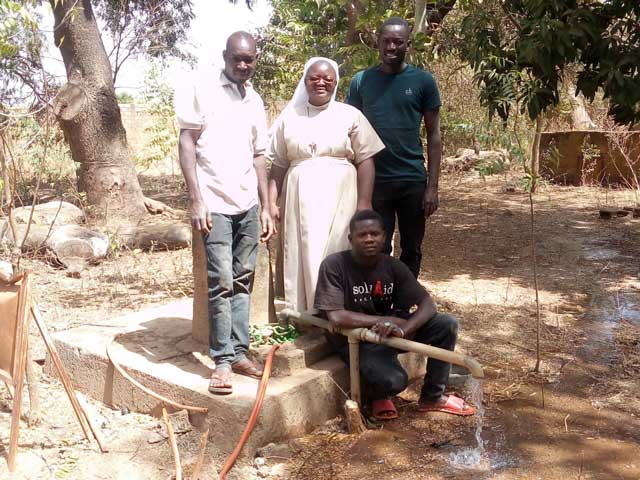 03 19 pozzo Koudougou africa 05
